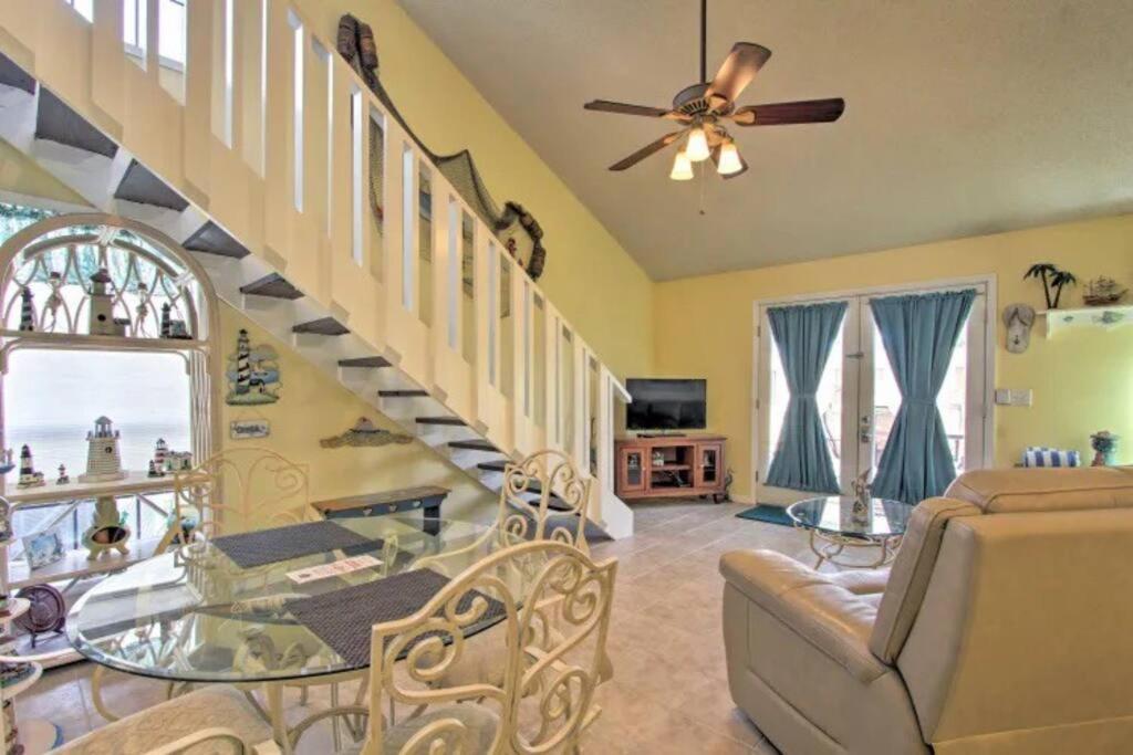 Cheerful 1-Bedroom Townhouse With Spacious Loft Panama City Beach Kültér fotó