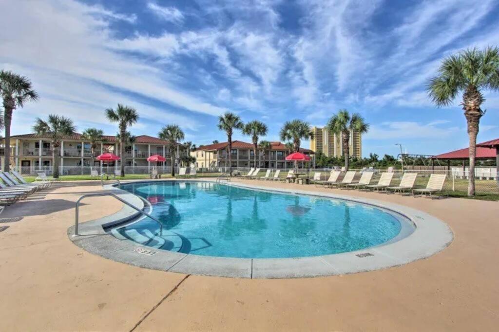 Cheerful 1-Bedroom Townhouse With Spacious Loft Panama City Beach Kültér fotó